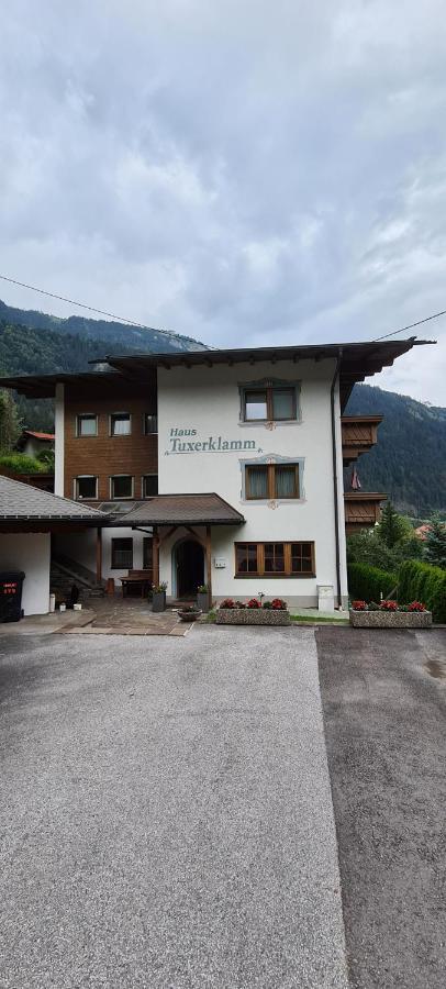 Apartamento Haus Tuxerklamm Finkenberg Exterior foto