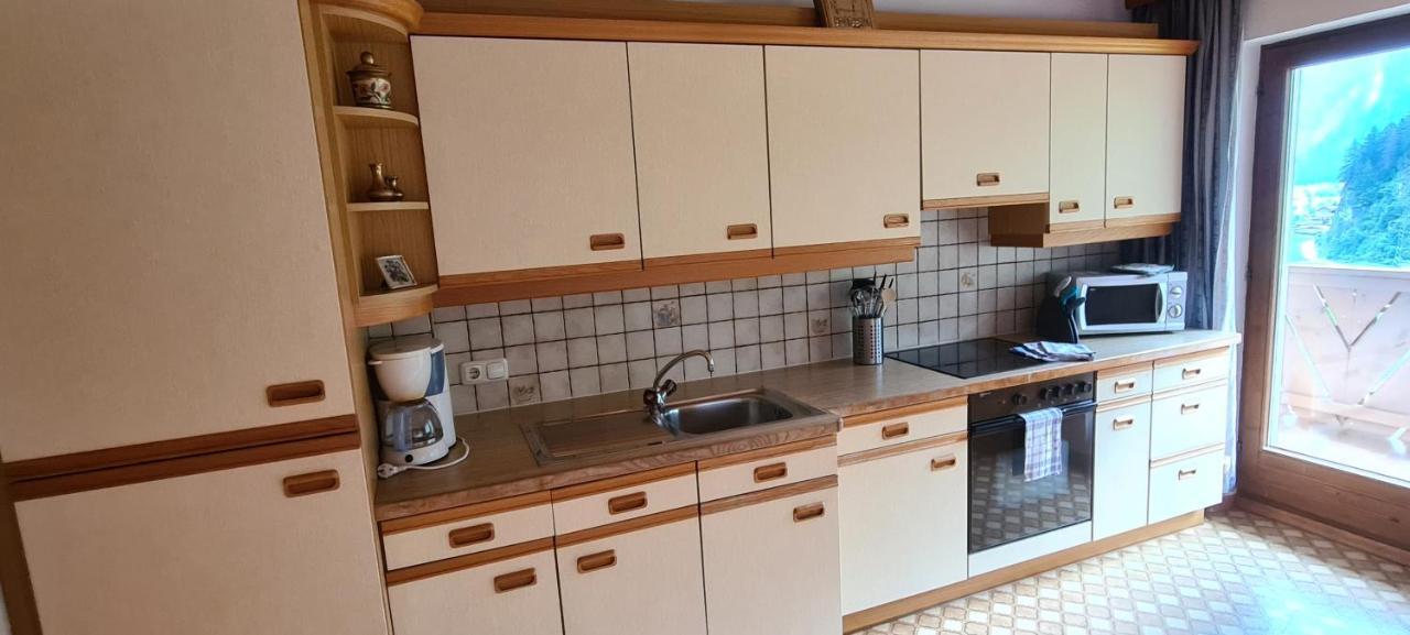 Apartamento Haus Tuxerklamm Finkenberg Exterior foto