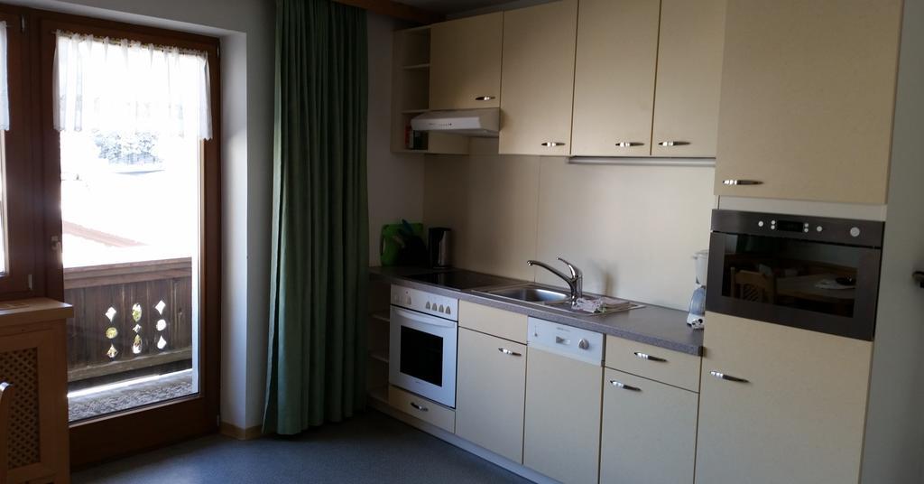 Apartamento Haus Tuxerklamm Finkenberg Habitación foto